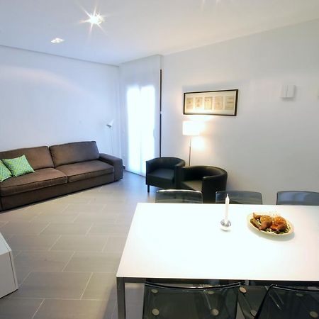Gran Via Sdb Apartman Barcelona Kültér fotó