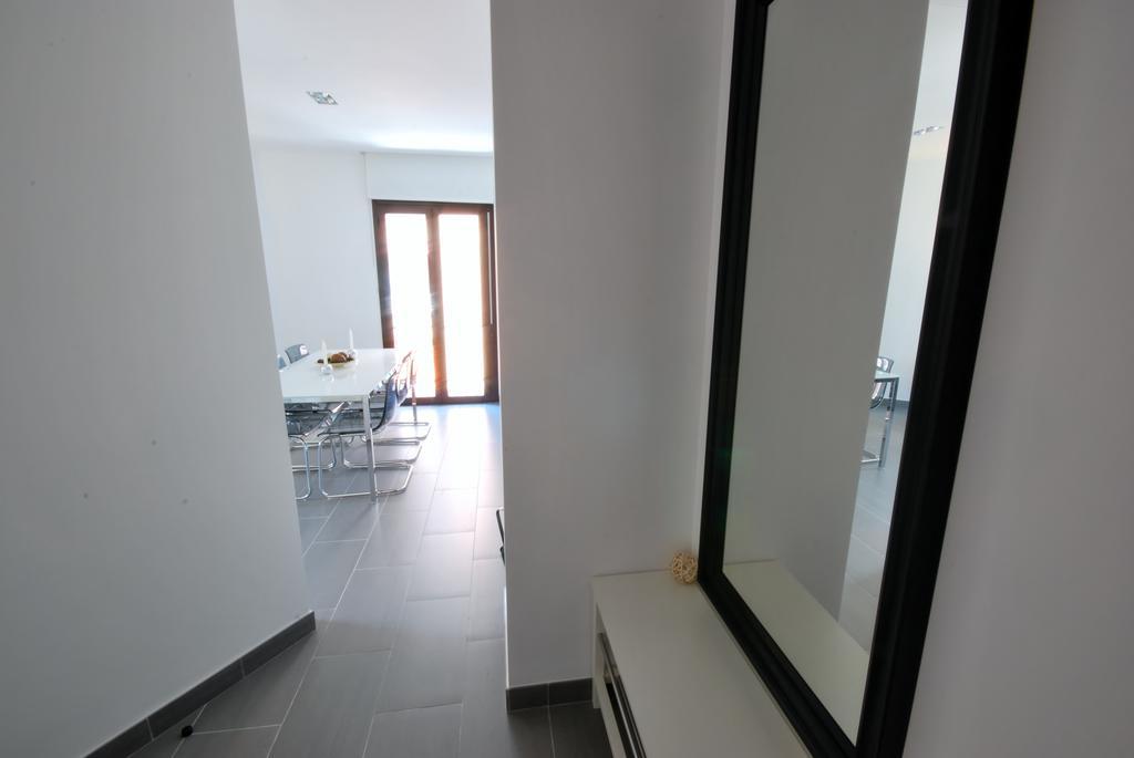 Gran Via Sdb Apartman Barcelona Kültér fotó